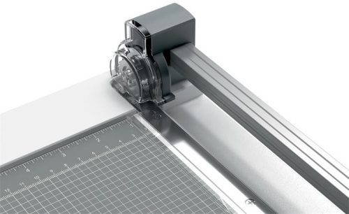 Vágógép, görgős, A4, 10 lap, LEITZ "Precision Home Office A4"