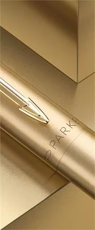Golyóstoll, 0,7 mm, nyomógombos, arany színű klip, arany tolltest, PARKER, "Royal Jotter XL", kék