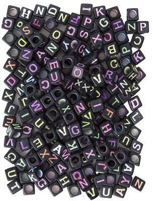 Betű gyöngyök, fekete kocka, 124 db/csomag