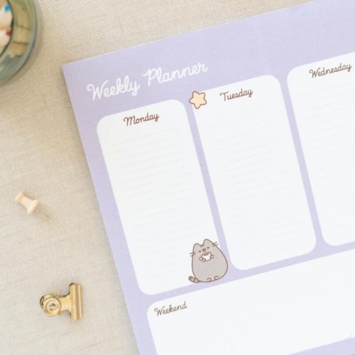 Pusheen cicás jegyzettömb, heti tervező tömb, A/4, Moments, lila