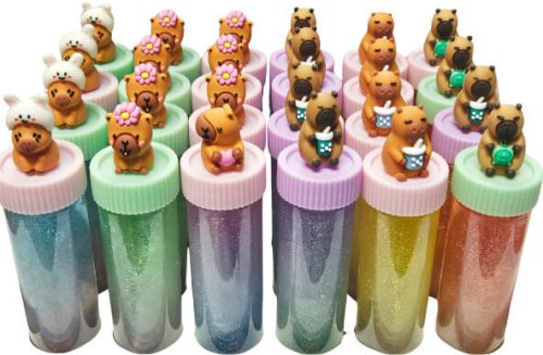 Slime műanyag hengerben, kapibara figurával, többféle változat