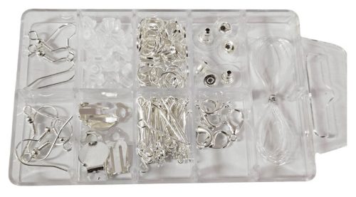 Szerelék ékszerkészítéshez, gyöngyfűzéshez 6x9,5cm-es dobozban