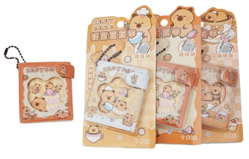 Kapibara mini notesz akasztóval, 5,5x6cm, vonalas, többféle változat