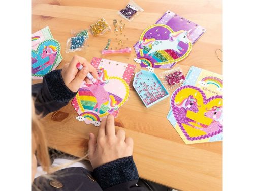 Gyémántfestés szett, Unikornis füzér 4 mintával